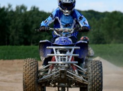 Rząd wypowiada wojnę quadom