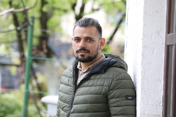 "BORA SANTANA JE GEJ" Isplivale tvrdnje iz Elite 9: "I Milica Kemez je sumnjala u to"