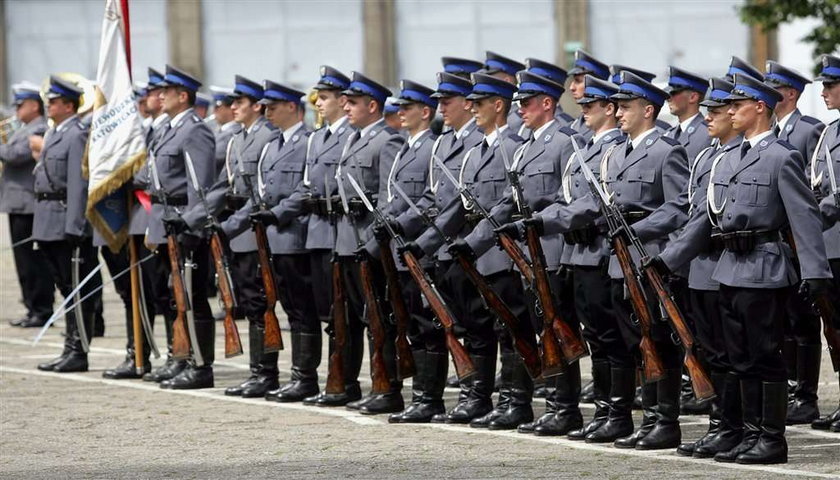 Kto nie lubi gejów, do policji nie pójdzie