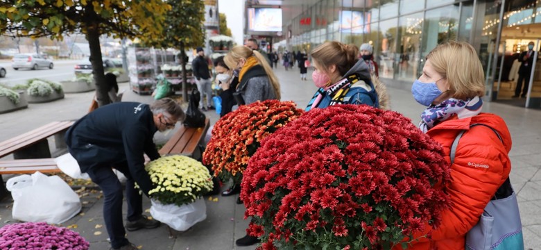 Sprzedawca kwiatów i zniczy: Straciliśmy 70 proc. rocznego dochodu