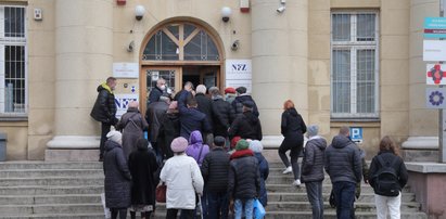 Rząd szykuje prawdziwą rewolucję - planują szczepienia ekspresowe! Ujawniamy szczegóły