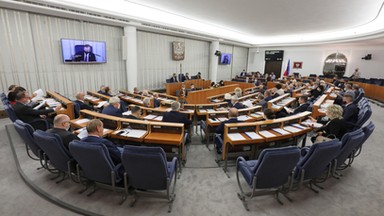 Grupa senatorów wydała oświadczenie w sprawie lex TVN. "Demokratyczna większość nie zgodzi się na bezprawie"