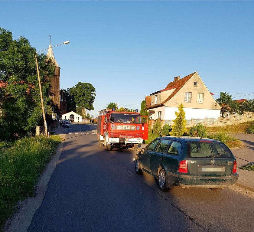 Groźny wypadek na Warmii i Mazurach. Samochód wjechał w dzieci