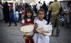 Mieszkańcom oblężonego Aleppo brakuje jedzenia. 'Zaczniemy jeść zioła'