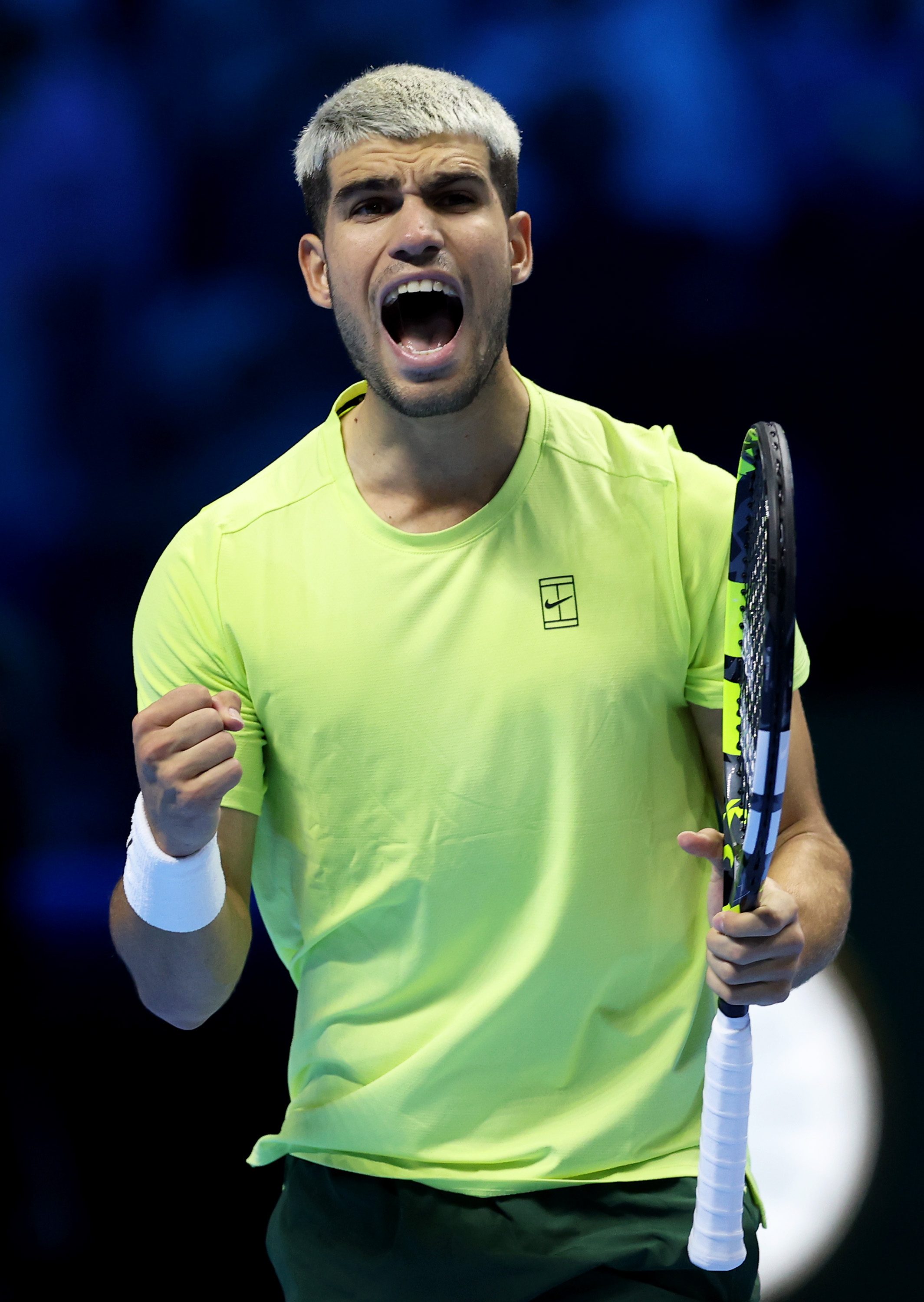 Alcaraz bat Fritz aux ATP Finals et peut finir l'année numéro 1