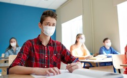 Francuski minister zdrowia: powrót uczniów do szkół nie pogorszył sytuacji epidemicznej