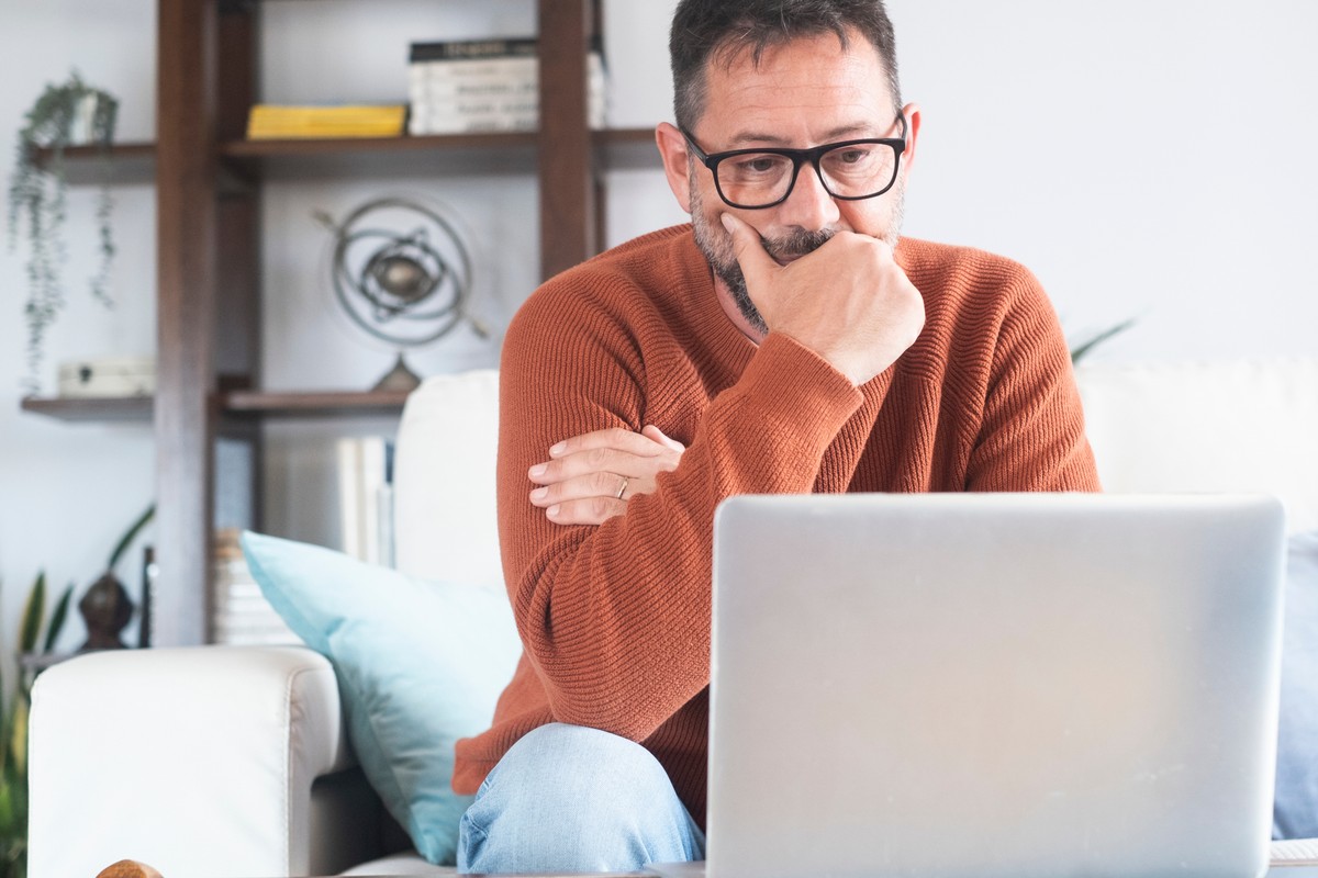 Miał być zabezpieczeniem, a jest pułapką dla pracowników 50+. "Ten przepis chroni nas głównie przed zatrudnieniem"