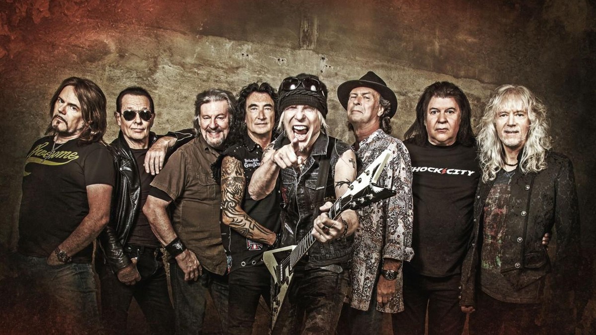 W łódzkim klubie Wytwórnia zagra dziś Michael Schenker – legendarny gitarzysta UFO i MSG. Wraz z zespołem Michael Schenker Fest promował będzie świetnie przyjęty, nowy album – "Resurrection". Na scenie wystąpi aż czterech wokalistów – Gary Barden, Graham Bonnet, Robin McAuley i Doogie White, a także sekcja rytmiczna klasycznego składu MSG – Chris Glen i Ted McKenna oraz gitarzysta Steve Mann (McAuley Schenker Group). 