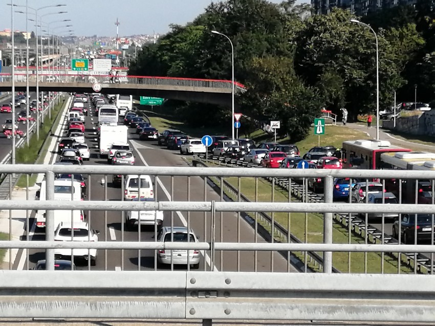 Uobičajene gužve na auto-putu