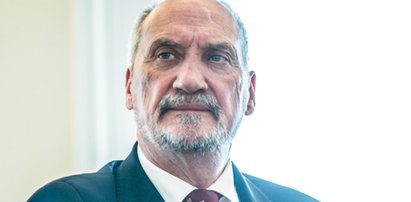 Macierewicz odsłonił kulisy swojej dymisji. Wskazał „winowajcę"