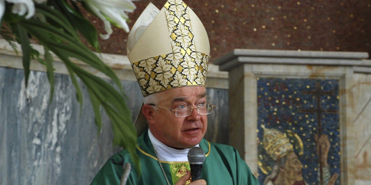 Abp Wesołowski popełnił samobójstwo