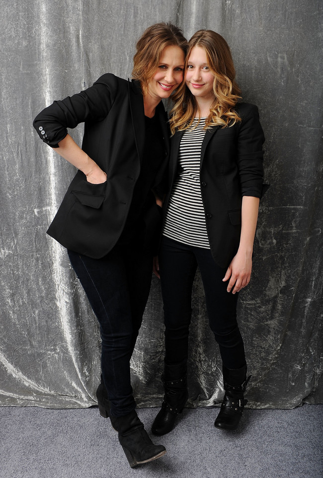 Vera i Taissa Farmiga...