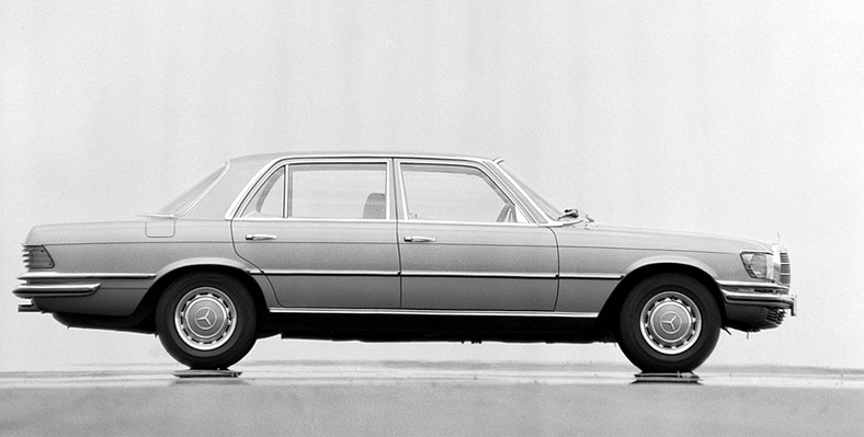 Mercedes 450 SEL 6.9 – z pięknem trzeba obcować