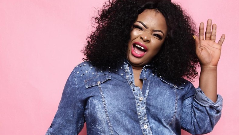 Dayo Amusa wants all those who are spreading rumours that she has gotten married and pregnant to desist from it. [Instagram/DayoAmusa]