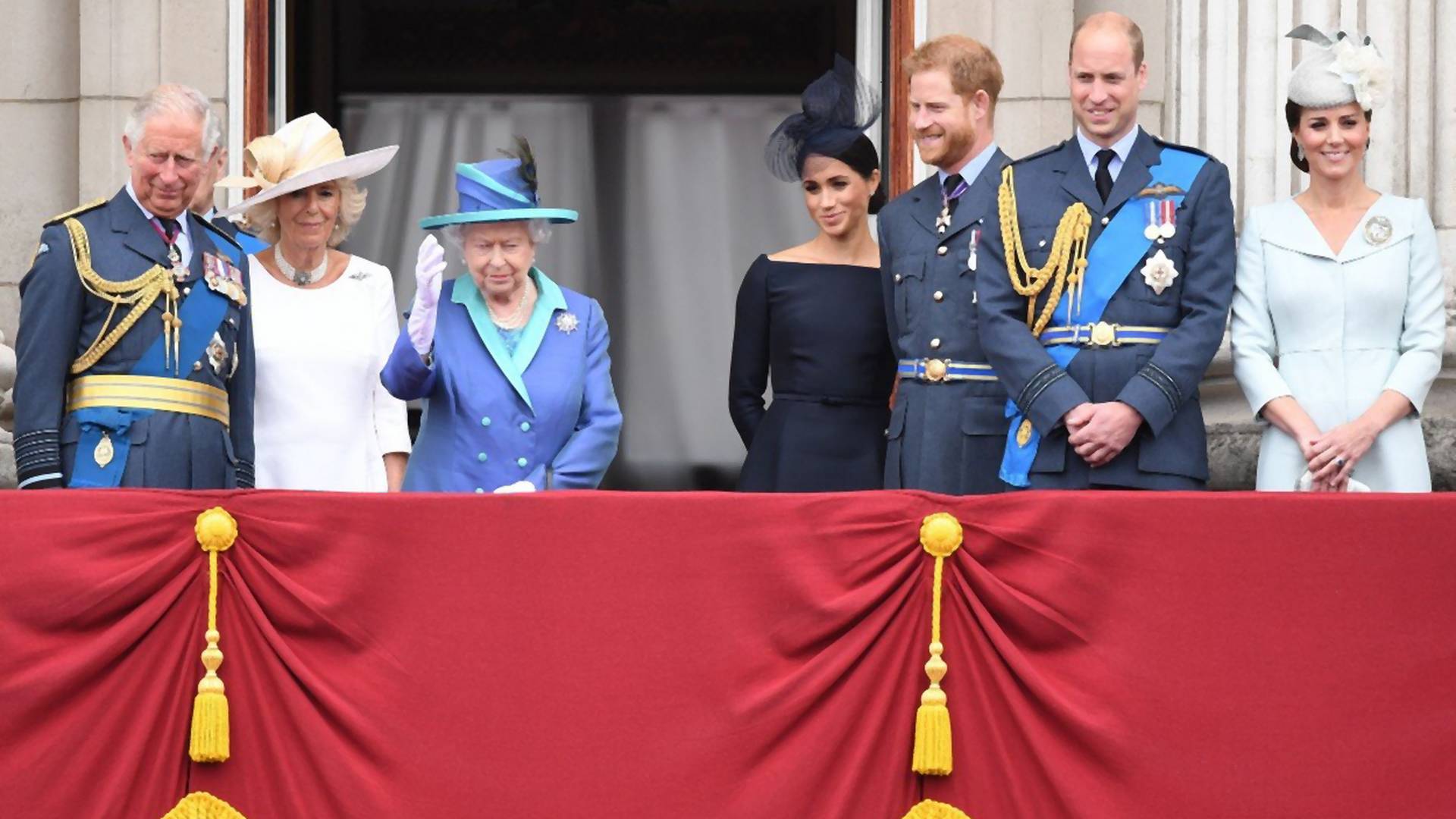 Britanska kraljevska porodica nudi posao - nije potrebno ni iskustvo ni diploma, a plata je 20.000 funti
