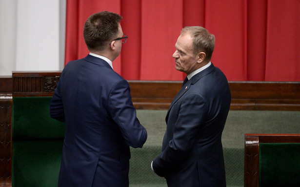 Premier Donald Tusk i marszałek Sejmu Szymon Hołownia
