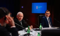 "Putinowcy" w Warszawie. Poseł ostro o Warsaw Summit
