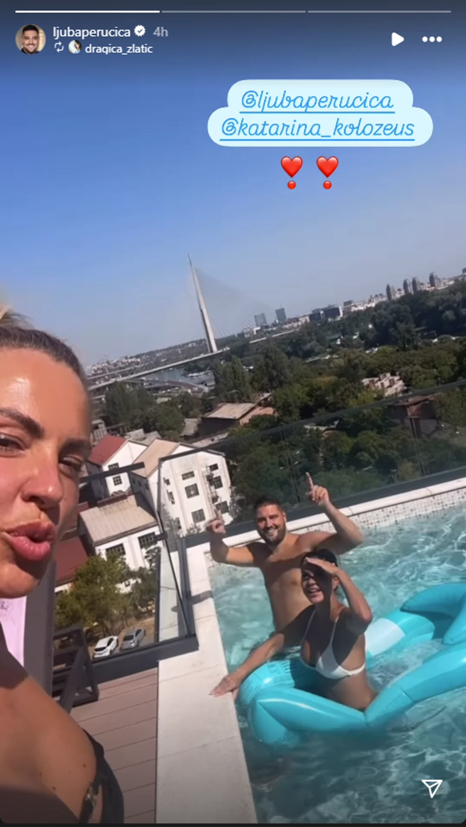 Ljuba Perućica u bazenu