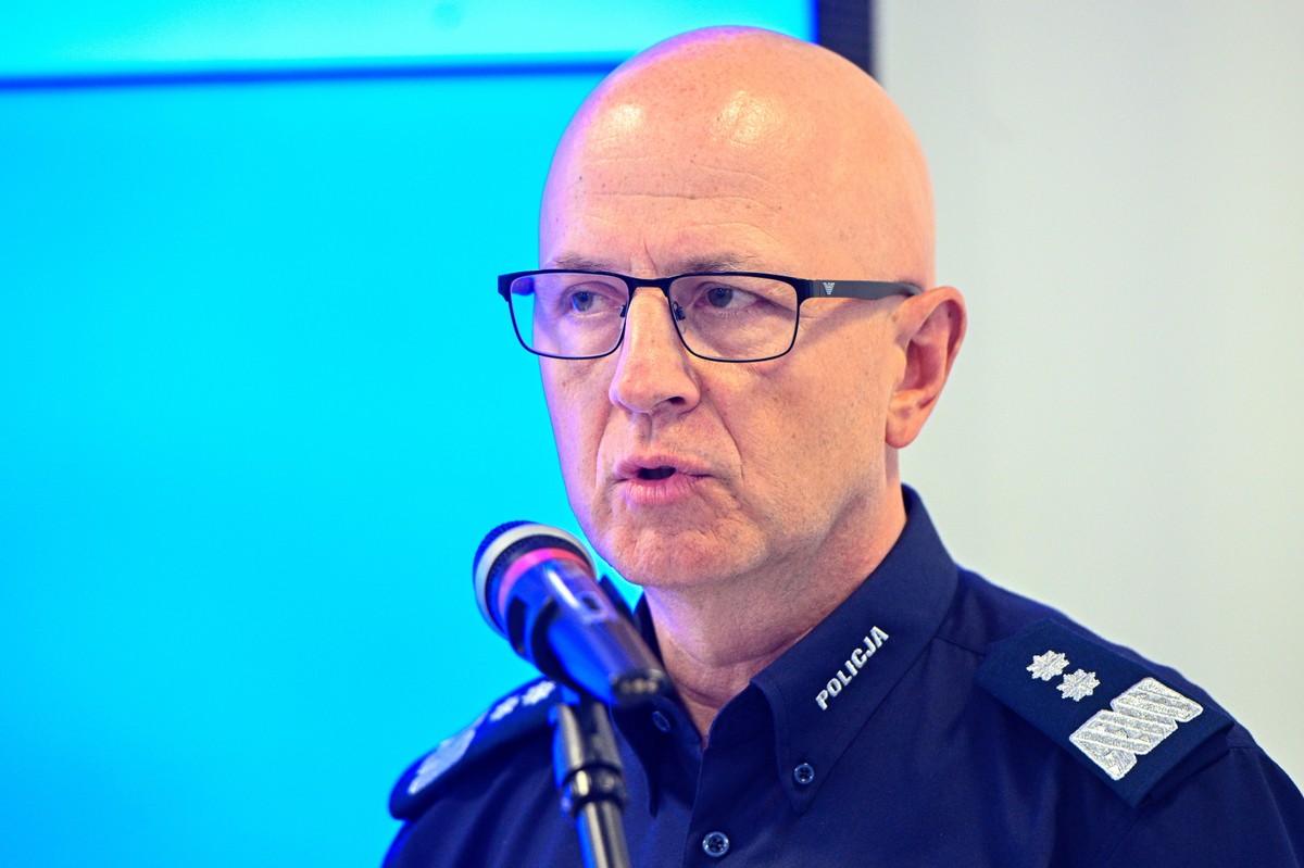 Komendant główny policji gen. insp. Jarosław Szymczyk