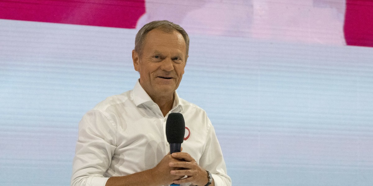 Donald Tusk, lider PO, podczas sobotniego wystąpienia w Tarnowie. 