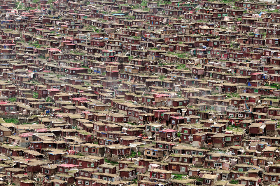 Serthar Buddhist Institute, Larung Gar