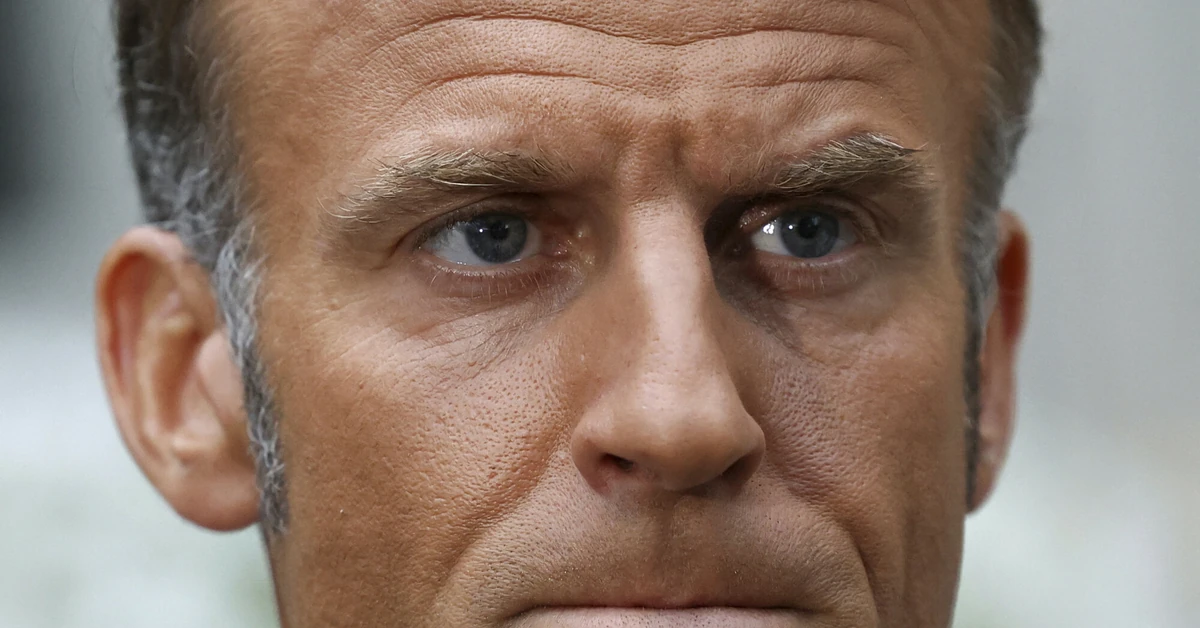 Macron kiedyś wzywał, by nie upokarzać Putina. Dziś nazywa go "ogrem" i "drapieżnikiem"