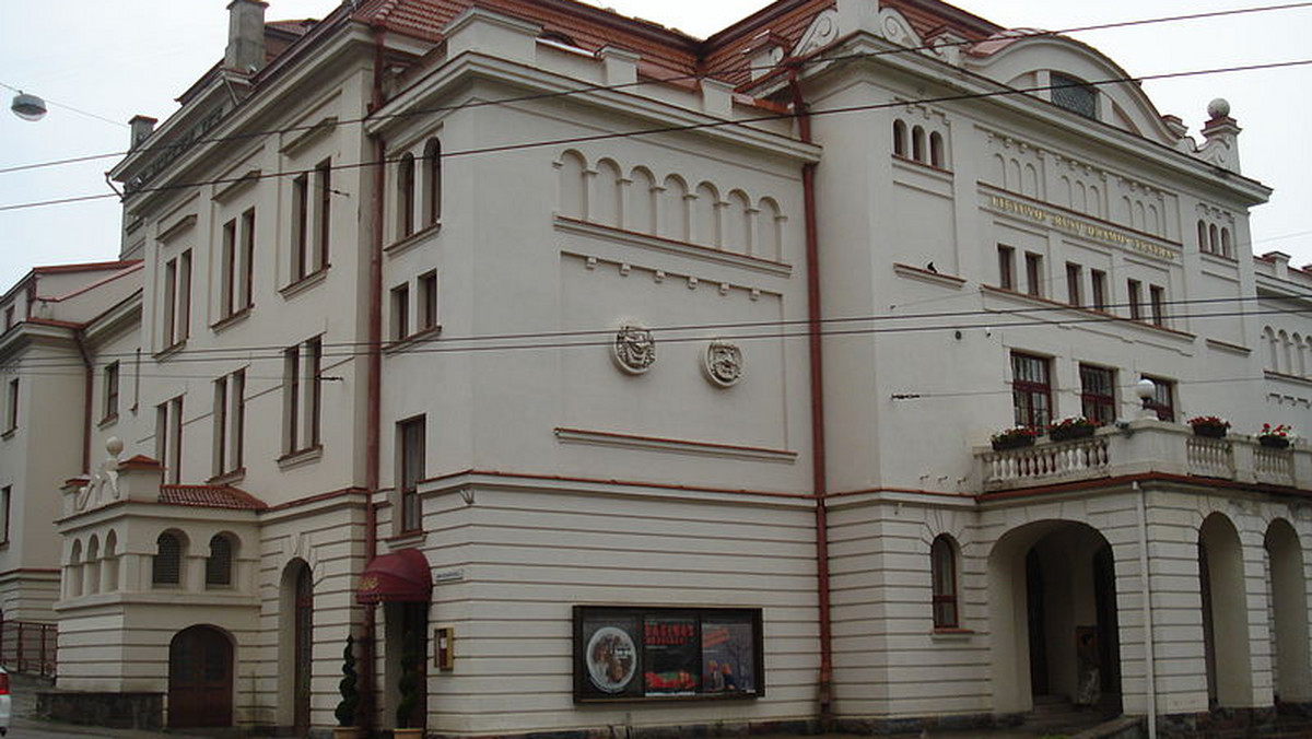 Teatr na Pohulance, jeden z symboli obecności Polaków i Polski w Wilnie obchodzi w tym roku 100-lecie swego powstania. W piątek obchody tej rocznicy zostaną zainaugurowane na scenie Pohulanki przez dwa polskie zespoły teatralne działające w Wilnie.