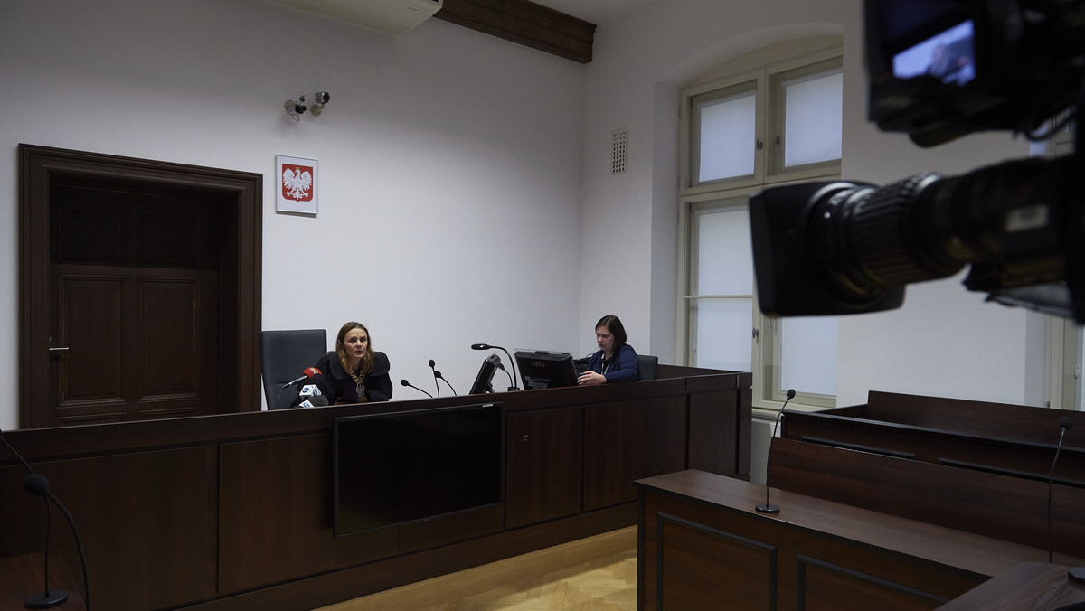 Na kary od grzywny do roku ograniczenia wolności Sąd Rejonowy w Sopocie skazał dziś sześć osób, członków rodziny, oskarżonych o kradzież co najmniej 4 tys. zł. ze zbiórki pieniędzy na rzecz Wielkiej Orkiestry Świątecznej Pomocy w styczniu 2017 r.