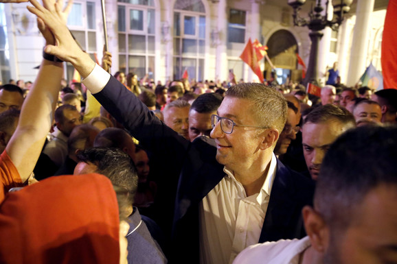 SKOPLJE SKREĆE UDESNO Socijaldemokrate doživele fijasko, Severna Makedonija dobila prvu predsednicu
