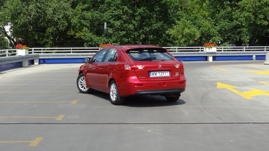 Mitsubishi lancer sportback
