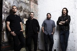 Alter Bridge z nową płytą w październiku. Oto nowe nagranie "Pay No Mind"