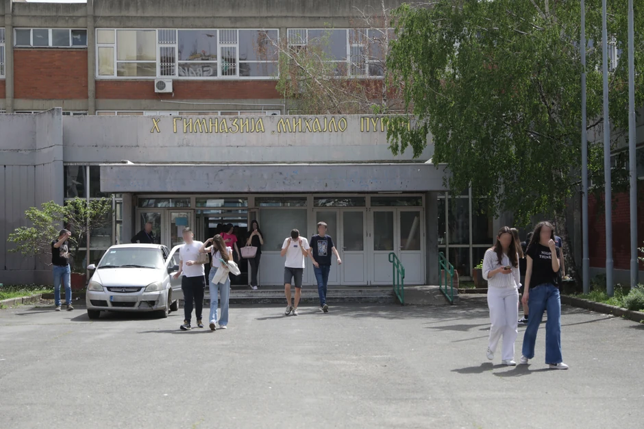 Deseta gimnazija Mihajlo Pupin