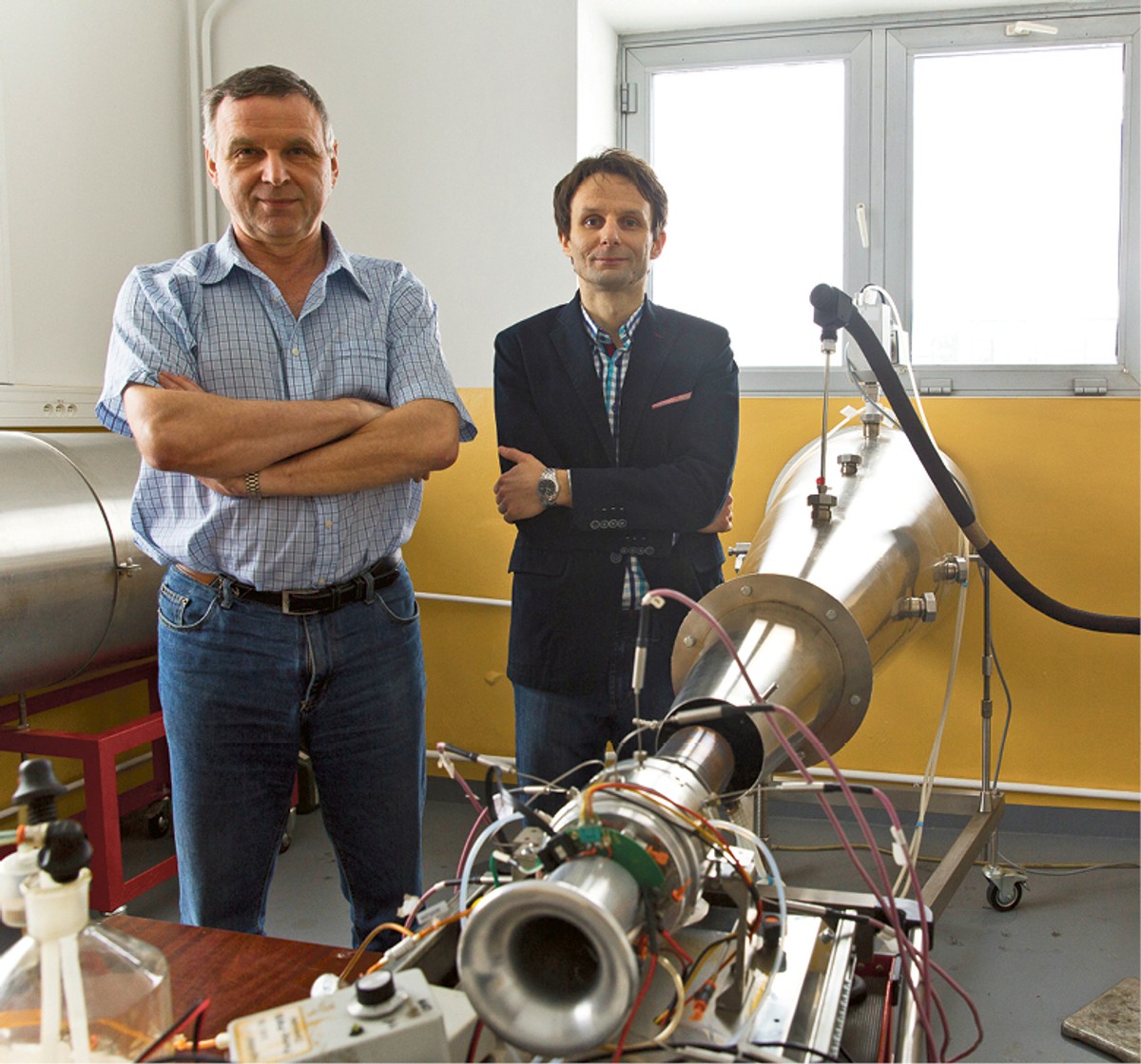 Dr inż. Bartosz Gawron i dr inż. Wojciech Dzięgielewski z Instytutu Technicznego Wojsk Lotniczych