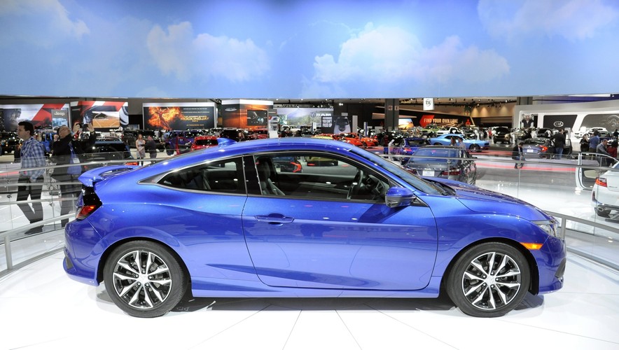 Los Angeles Auto Show Honda Civic  <br><br>fot. EPA/BOB RIHA JR Dostawca: PAP/EPA