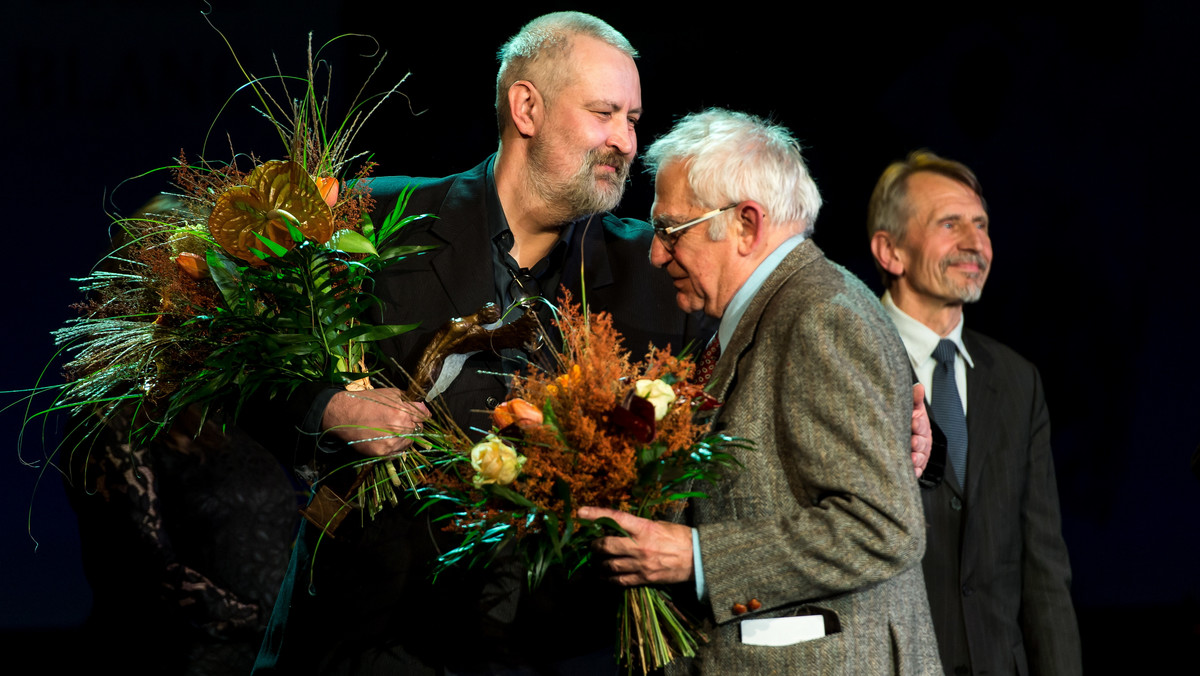 Rosyjski pisarz Oleg Pawłow otrzymał Literacką Nagrodę Europy Środkowej Angelus. Nagrodzony został za powieść „Opowieści z ostatnich dni”, która w Polsce ukazała się nakładem wydawnictwa Noir Sur Blanc.