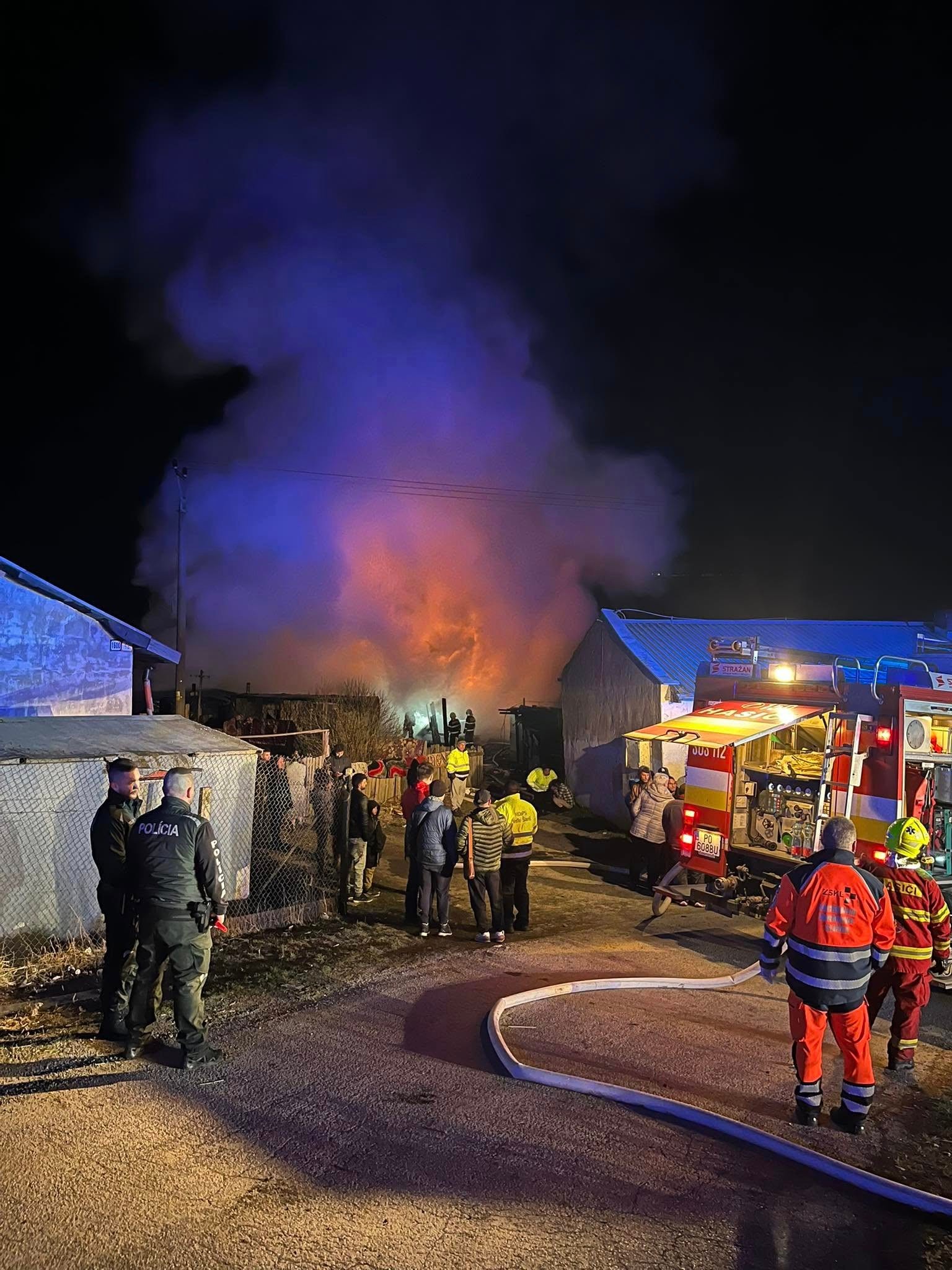 Pri požiari vo Veľkom Šariši zomrelo päť ľudí, z toho štyri deti.