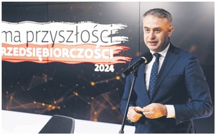 Minister cyfryzacji: Polska walczy w sieci, czas na czystki sprzętowe