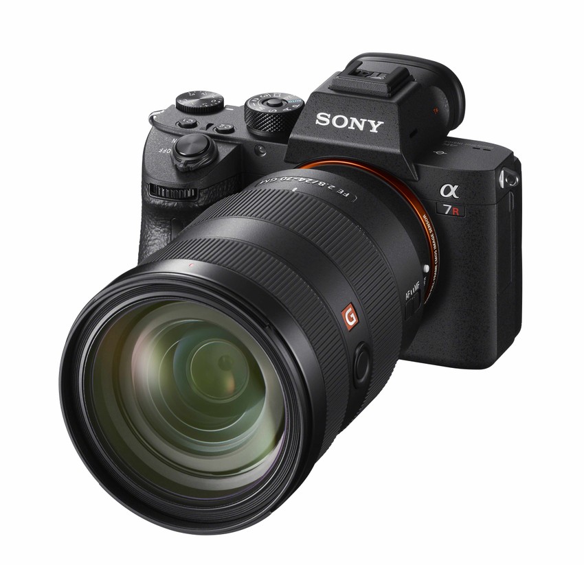 Soni α7R III fotoaparat