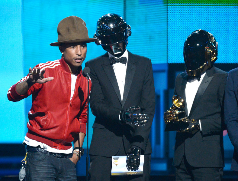 Daft Punk i Pharrell Williams podczas rozdania nagród Grammy