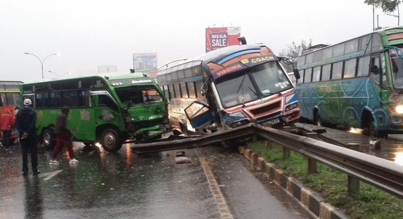 Nasty pile-up accident involving 6 cars at Muthaiga along Thika Road