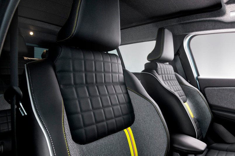 Renault R4 E-TECH Iconic Verte