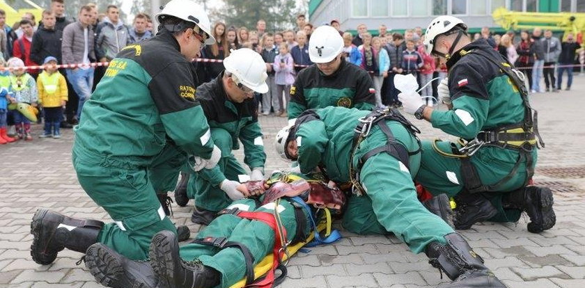 Pokazy ratowników górniczych w CSRG w Bytomiu