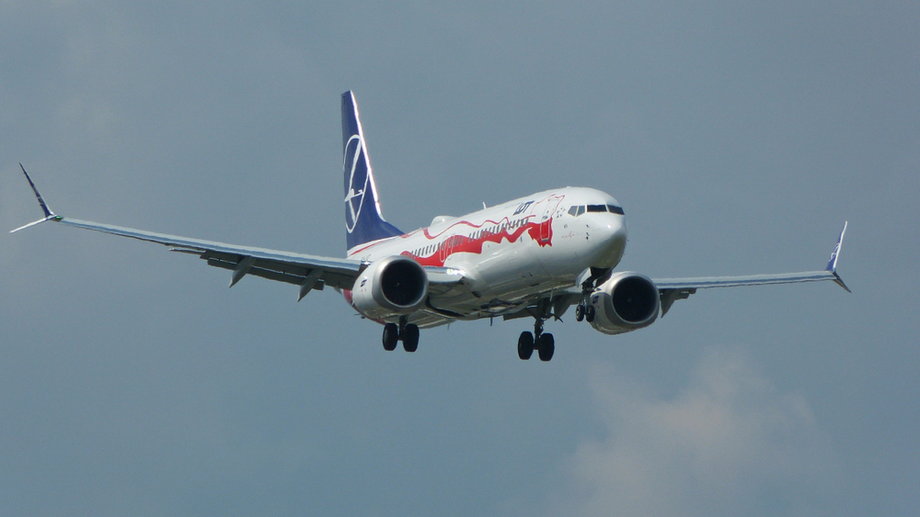 Polskie Linie Lotnicze LOT uziemiły pięć samolotów Boeing 737 MAX 8. W 2019 roku planowały odebrać jeszcze 9 maszyn tego typu