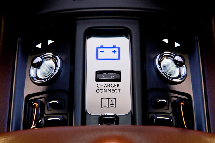 Rolls-Royce 102EX Fot. Rolls-Royce