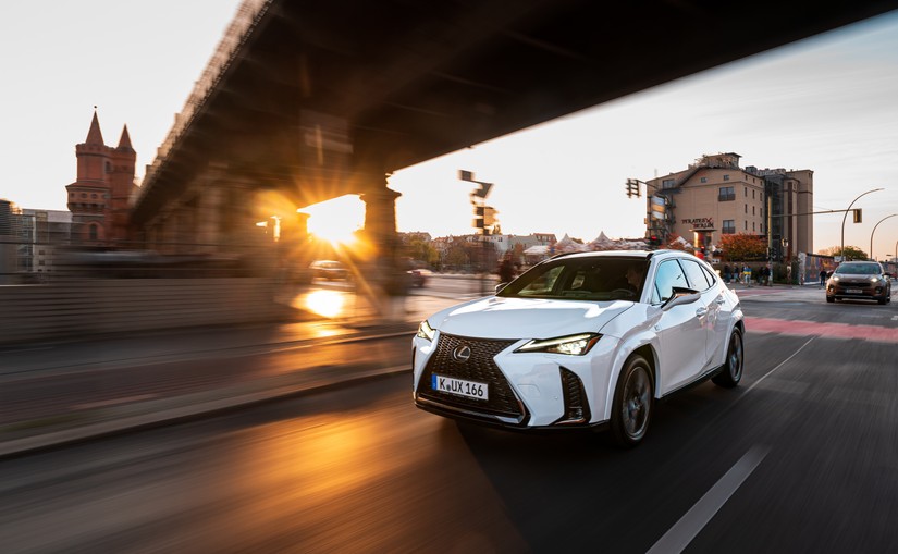 Lexus UX — zdjęcie poglądowe