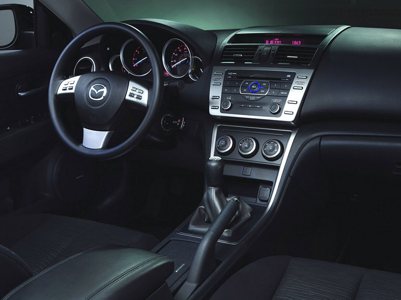 Mazda 6 w USA: tylko w wersji sedan, ale z silnikiem 3,7 V6 (272 KM)