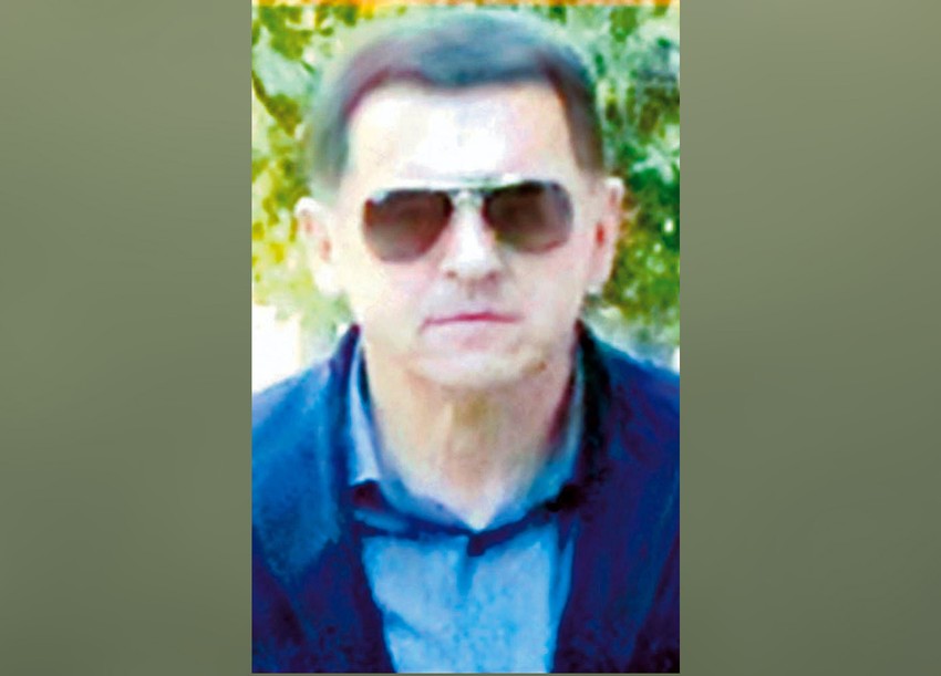 Slobodan Kašćelan  sa još jednom osobom organizovao kriminalnu grupu