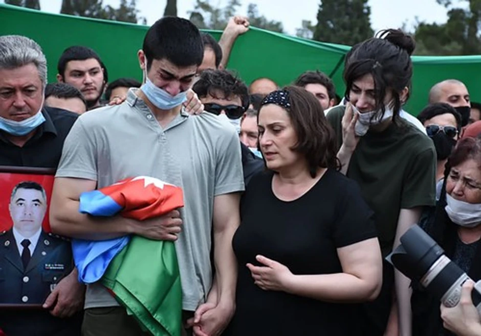 Sahrana jednog od azerbejdžanskih vojnika