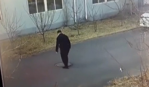 YT_covek_upao_u_sahtu_vesti_blic_safe_DN_MM_01.jpg