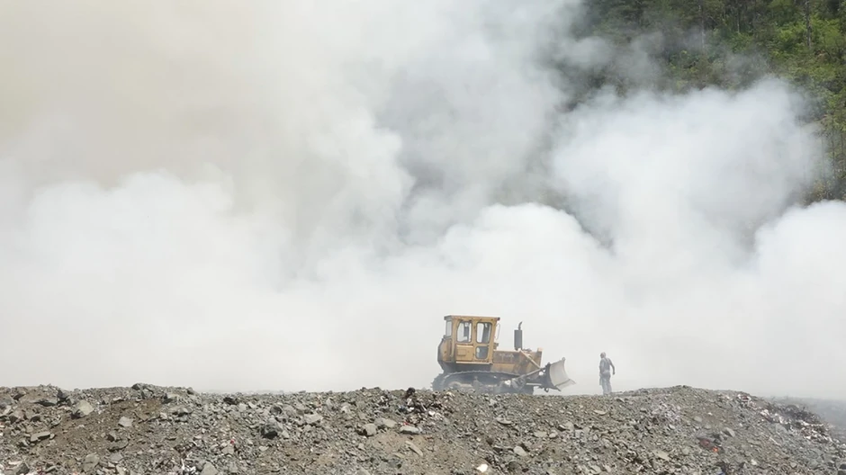 Dim kulja na sve strane